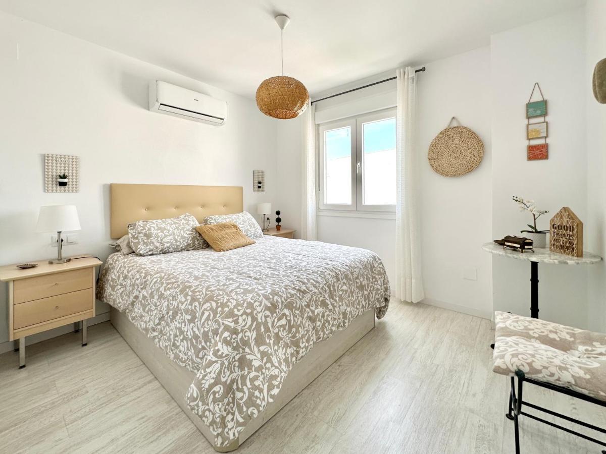 Miramar Beach Caleta De Velez Malaga Екстер'єр фото